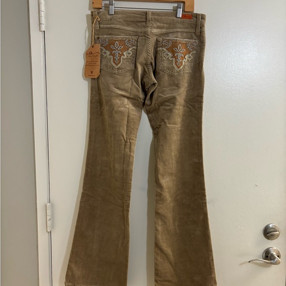 Plastic by Gly Embroidered Pockets Corduroy Flare New Tan Size 9 - Picture 1 of 4